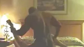 Une couguar bien rou ...