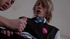 viejo espia una porn ...