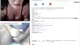 Fille japonaise bais ...