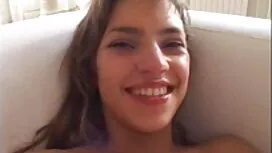 Trois bites pour Ava ...