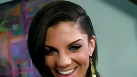 Daisy Marie couine à ...