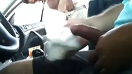 2 salopes poilues à  ...